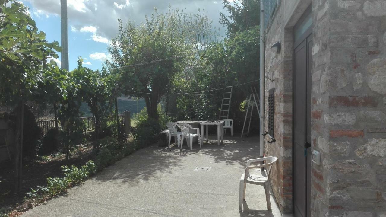 Agriturismo Cerquaglia Villa Todi Bagian luar foto