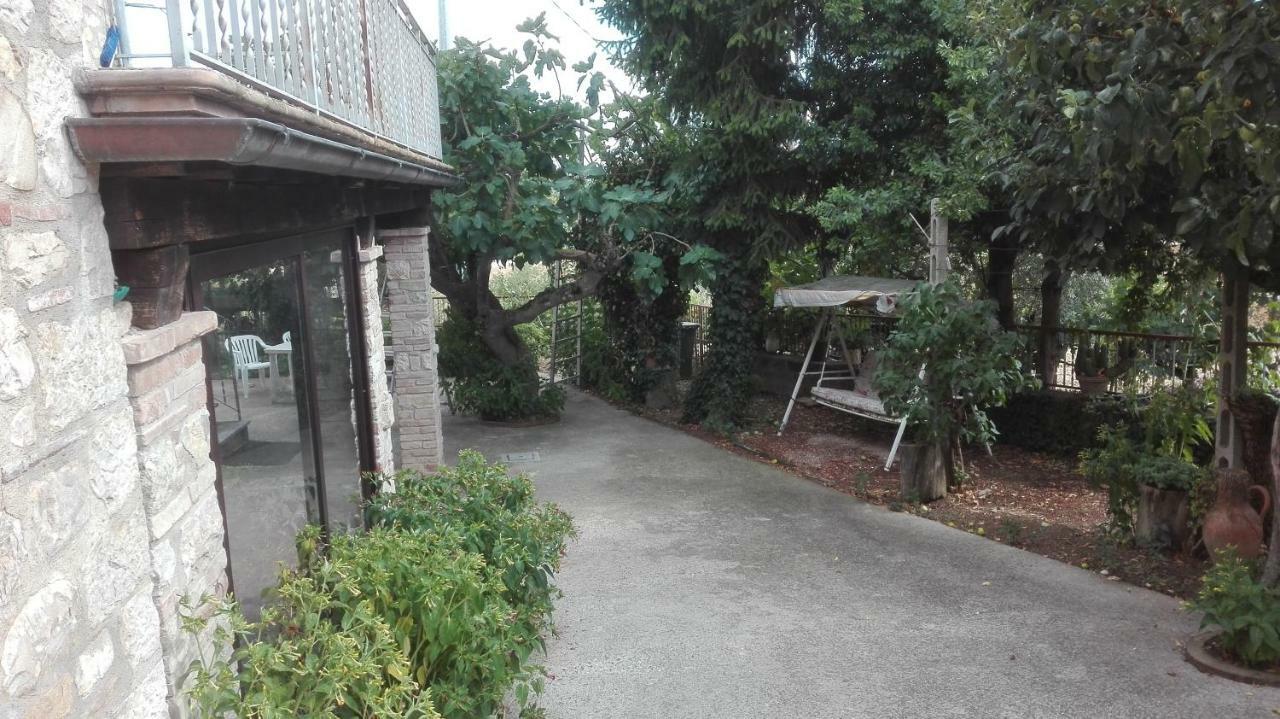 Agriturismo Cerquaglia Villa Todi Bagian luar foto