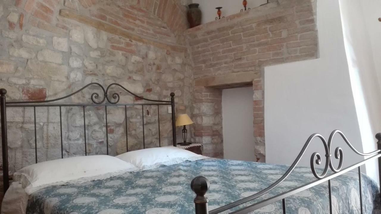 Agriturismo Cerquaglia Villa Todi Bagian luar foto